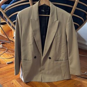 Zara Beige Double-Breasted Blazer